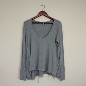 We The Free Gray Scoop Neck Long-Sleeve Top